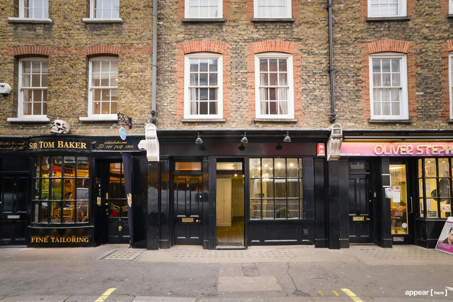 3 D'Arblay Street - shop front street view