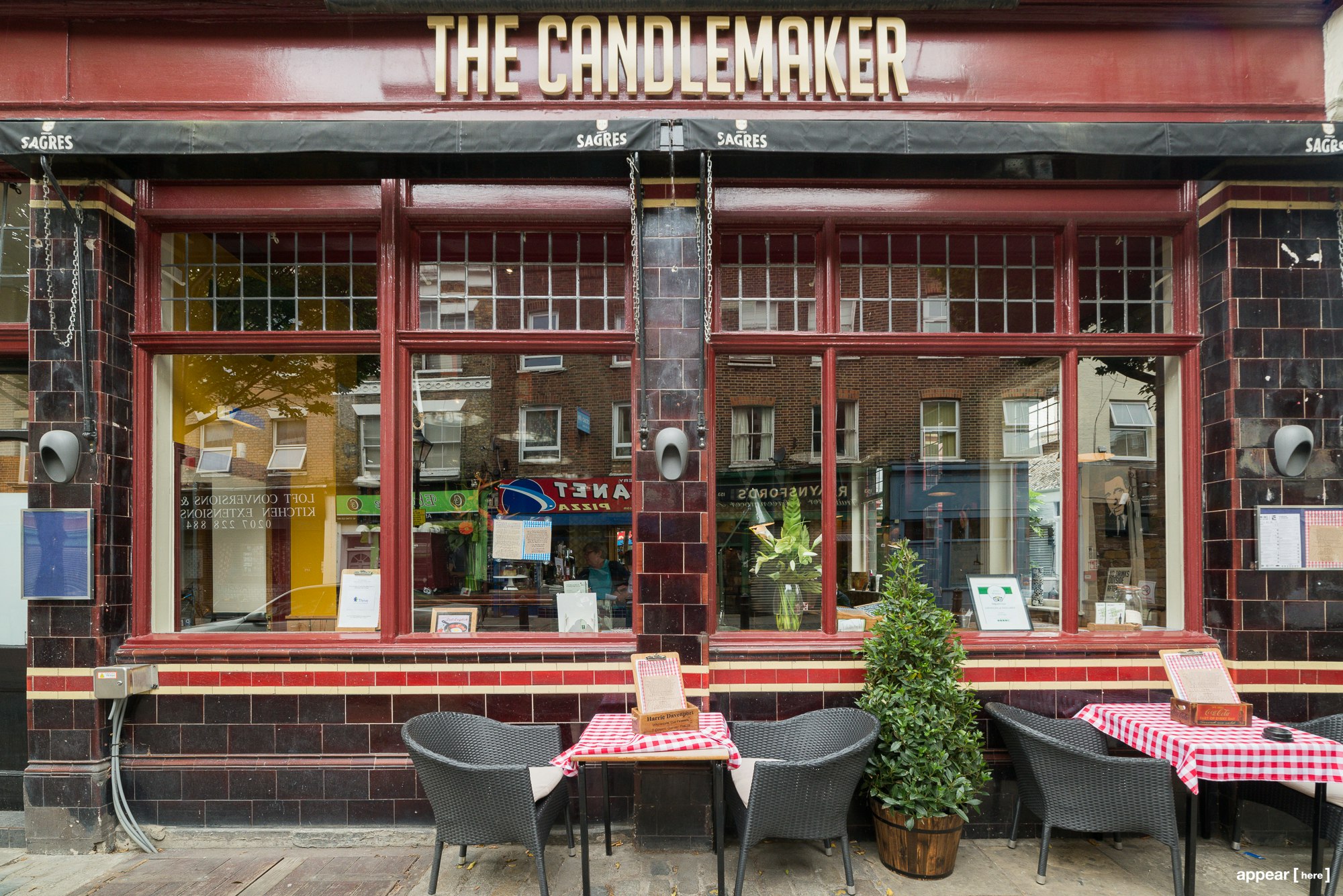 The Candlemaker pub exterior