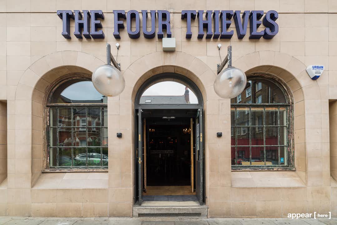 Four Thieves pub exterior