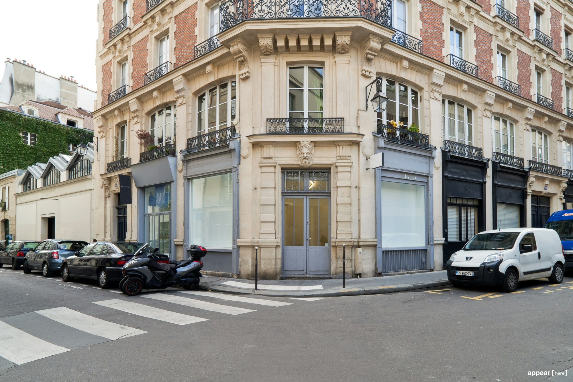 Boutique d'angle - Musée Picasso - extérieur