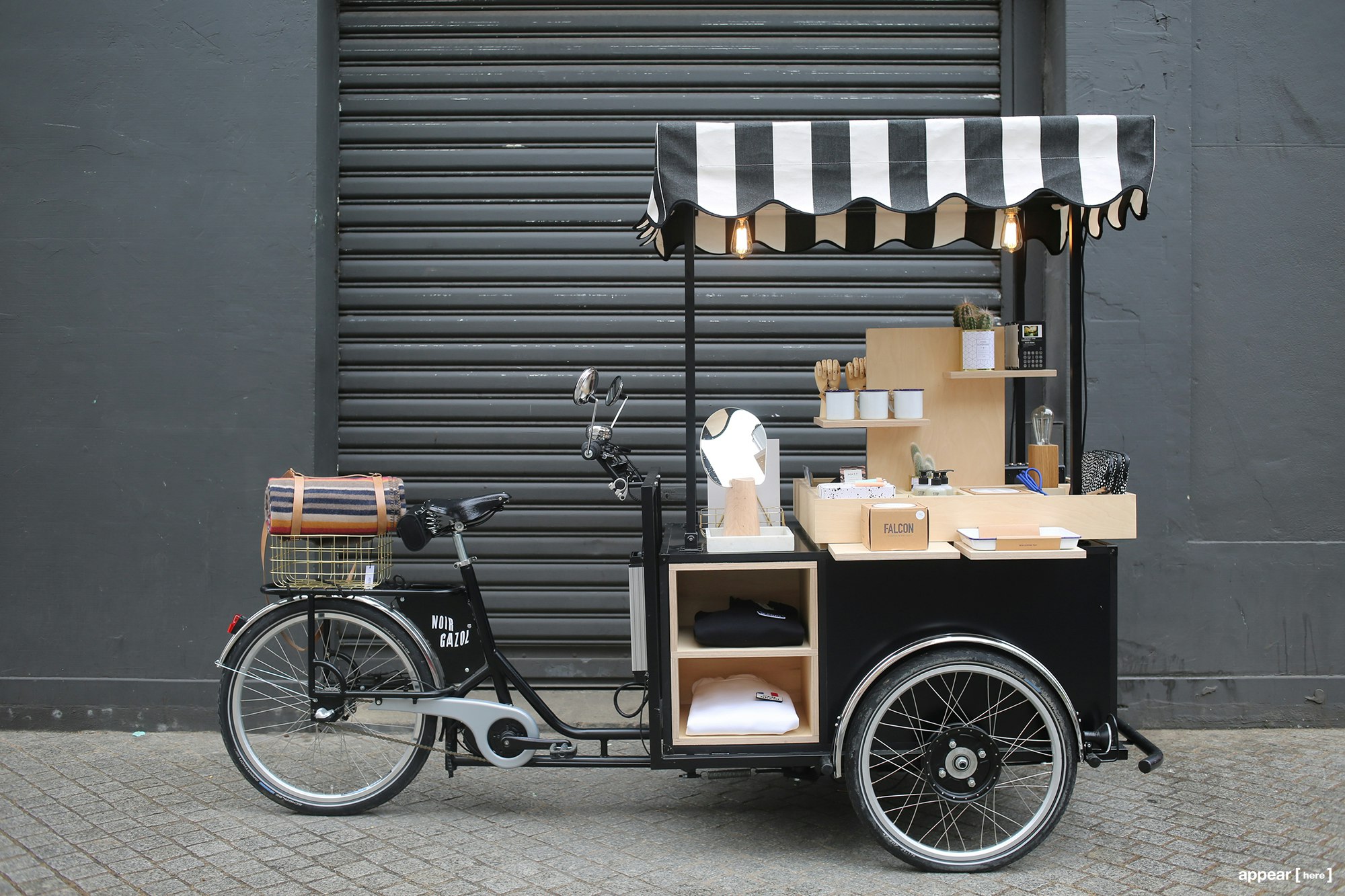 2016-The Morning Company - Noir Gaazol Marché Raspail-Paris