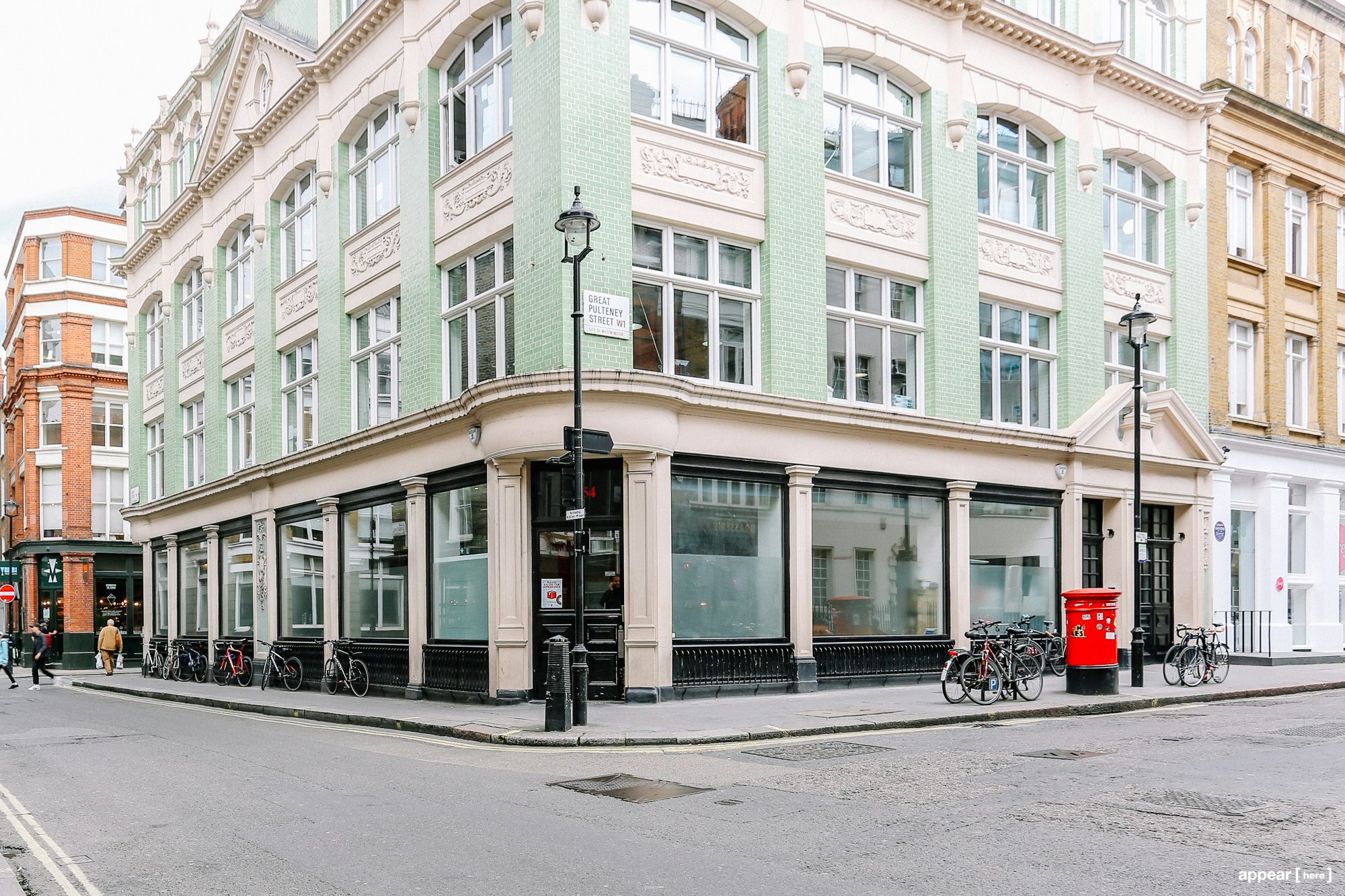 50-54 Beak Street exterior