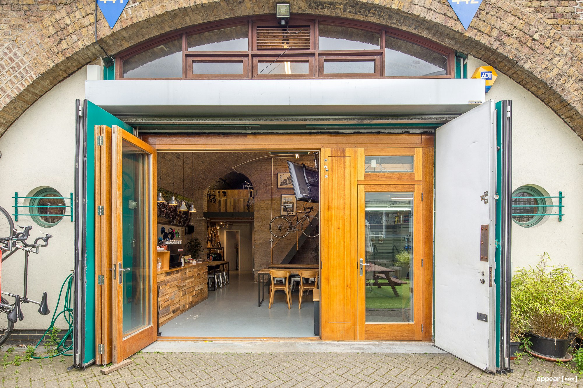 Indoor Space - Hex Cycling