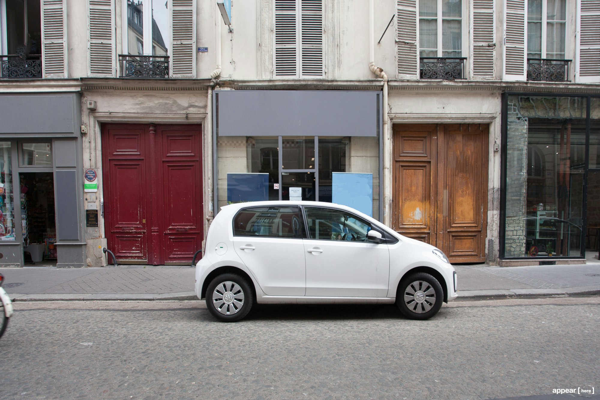 40 rue du Château d'Eau, Canal Saint-Martin, Paris, 10e