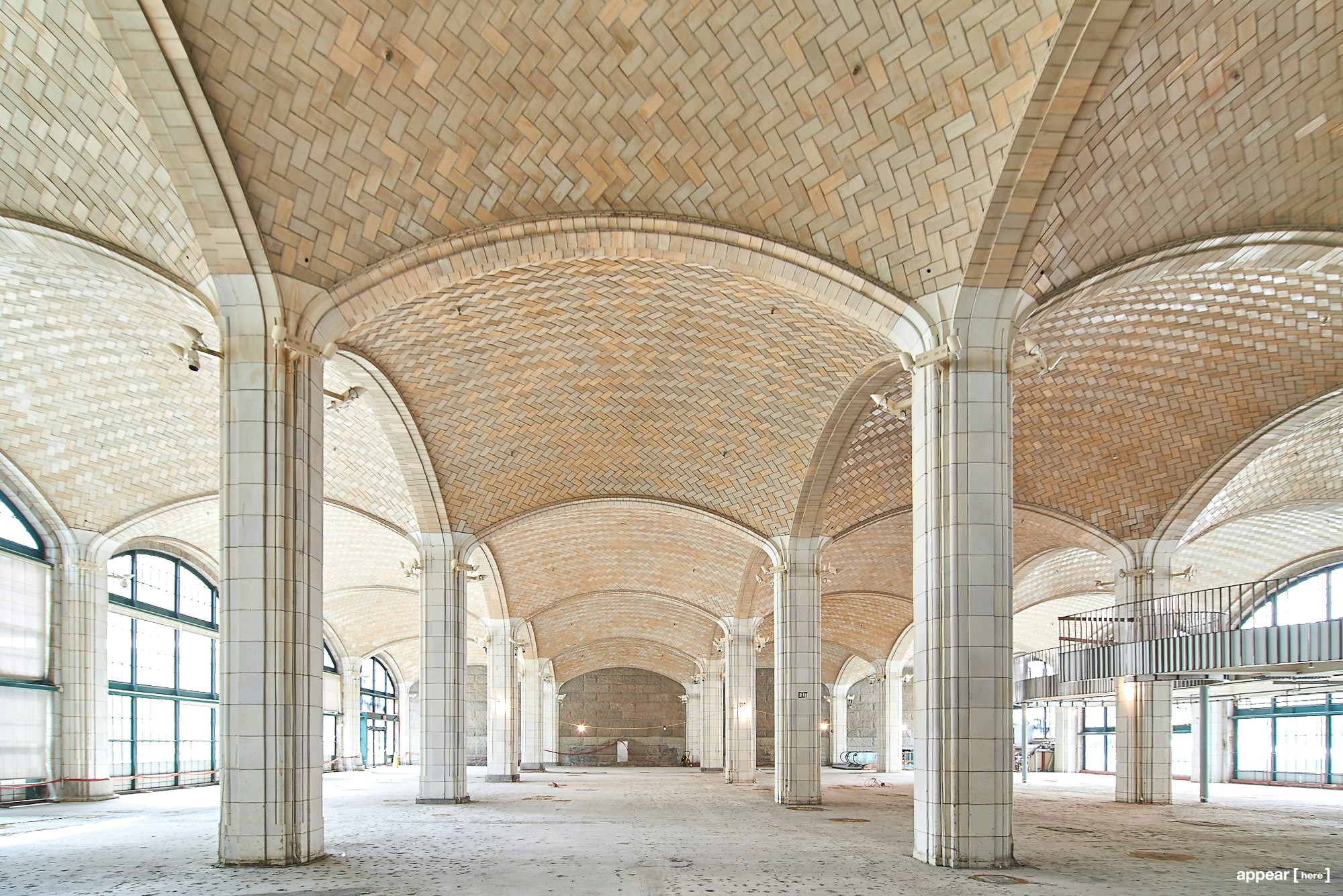 59th Street, Upper East Side - Massive Landmark Retail Space