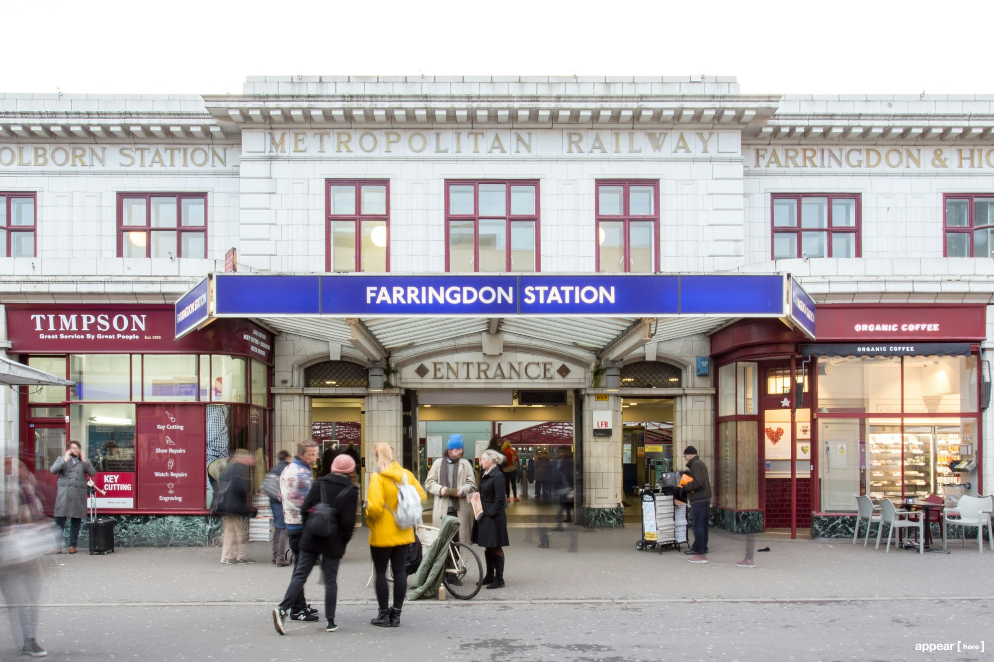 Farringdon Station - Experiential Space