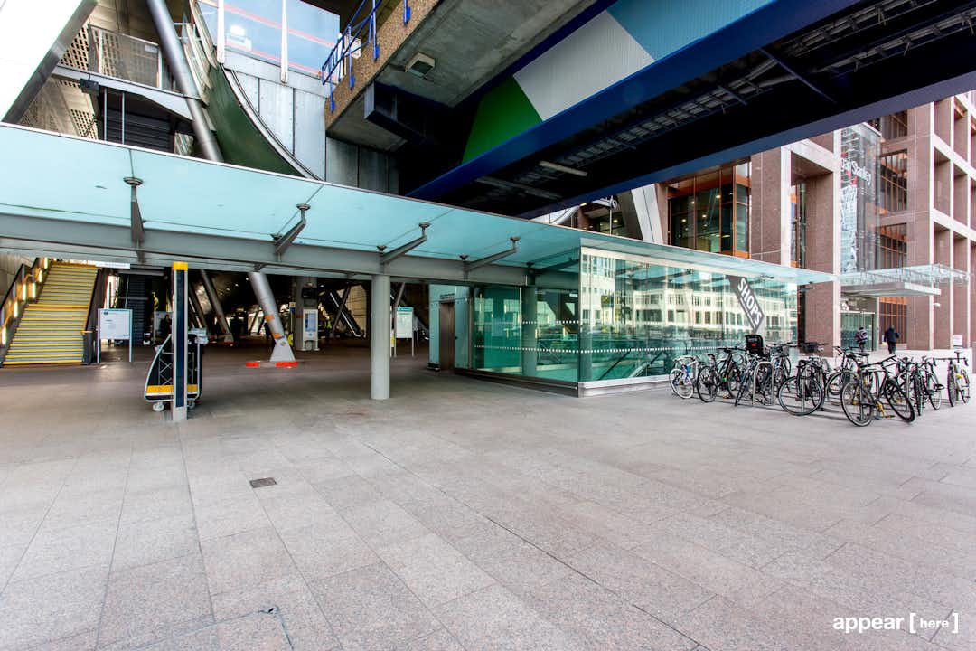 Canary Wharf – Heron Quays Station Experiential Space