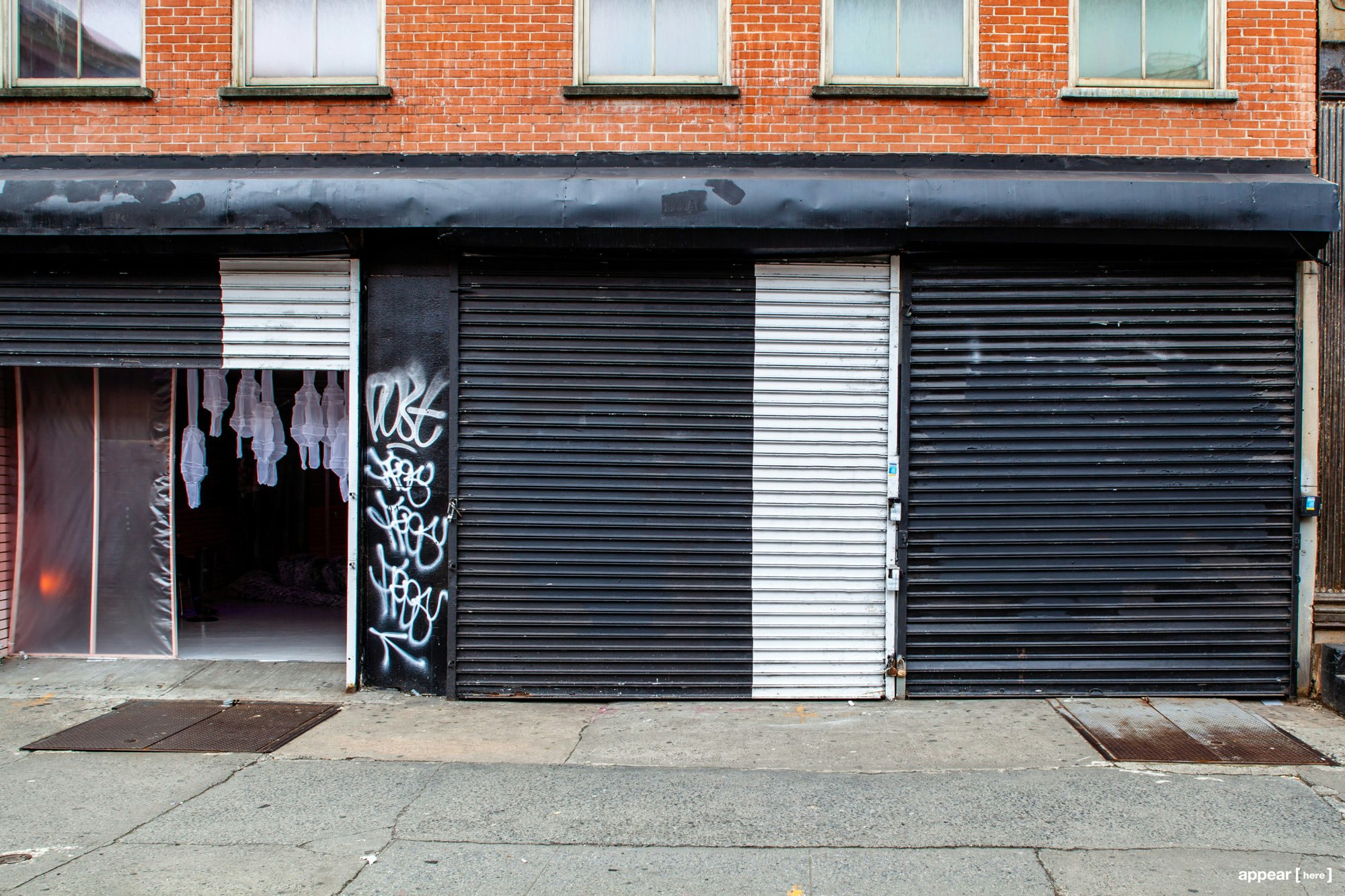 Tribeca’s Slatted Box Pop-Up, Canal Street