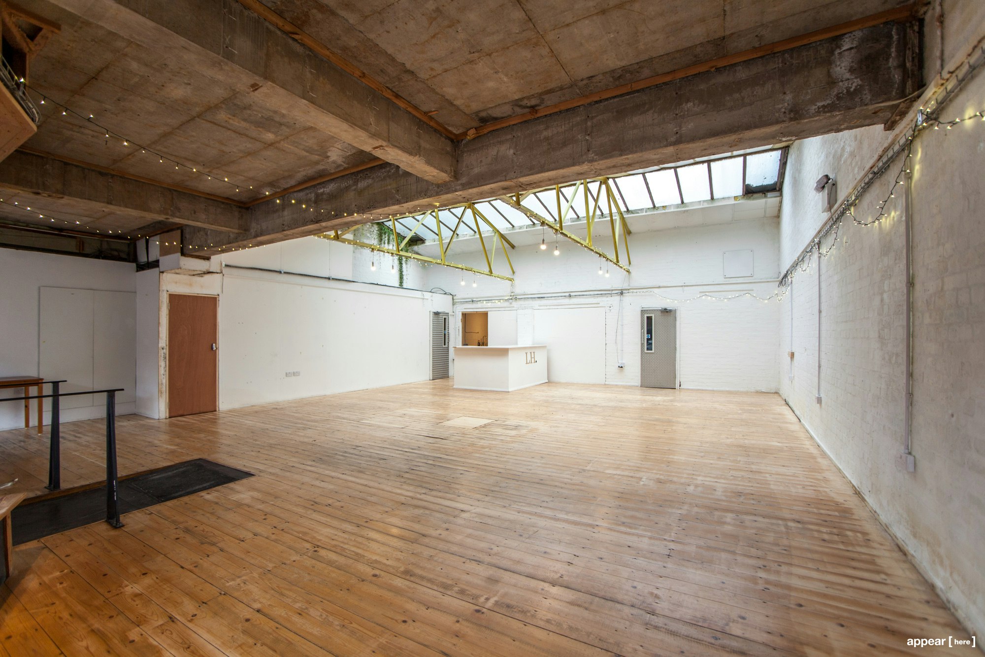 11/13 , Stokes Croft , bristol