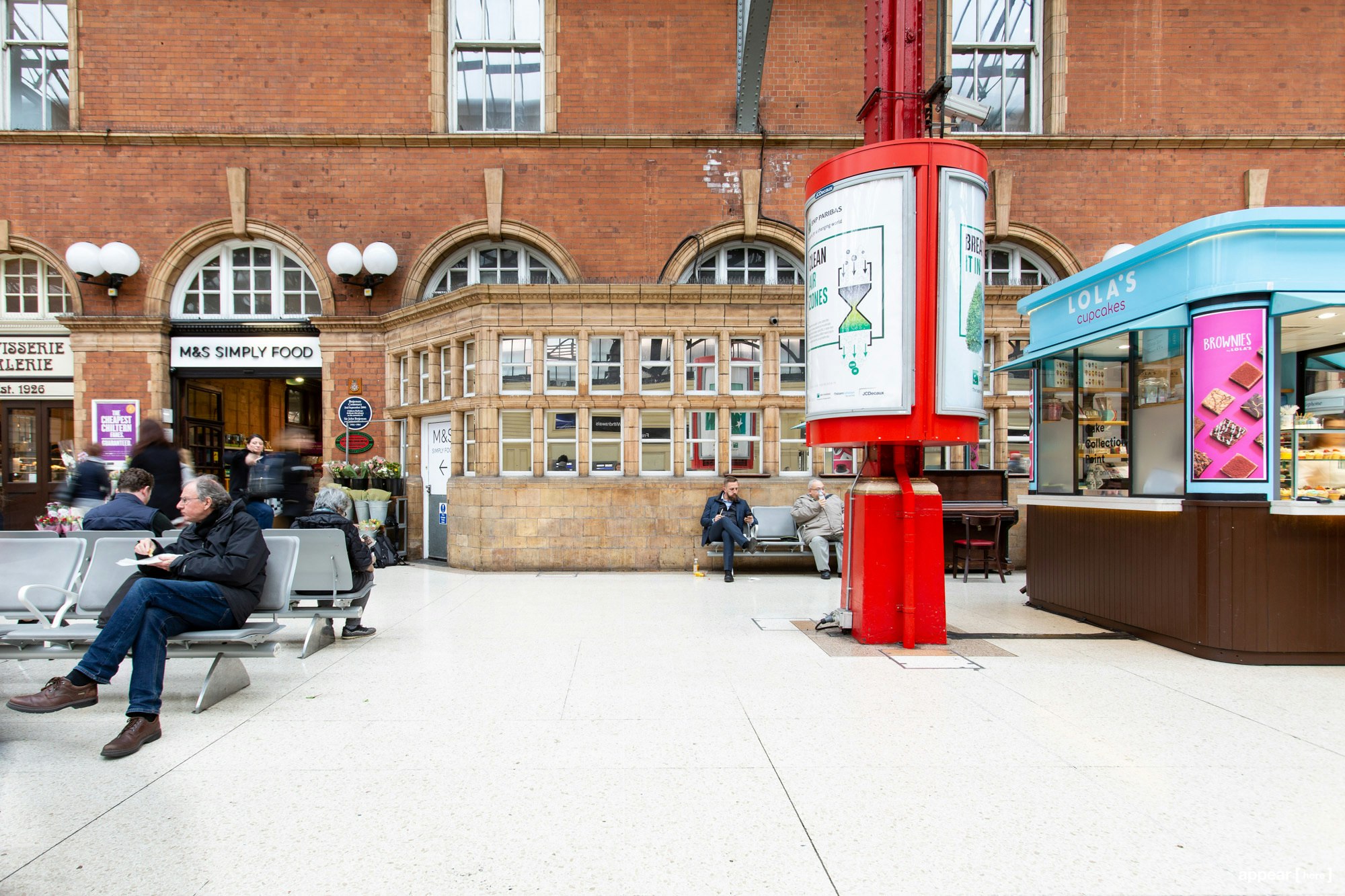 Marylebone Station - The Railway Kiosk