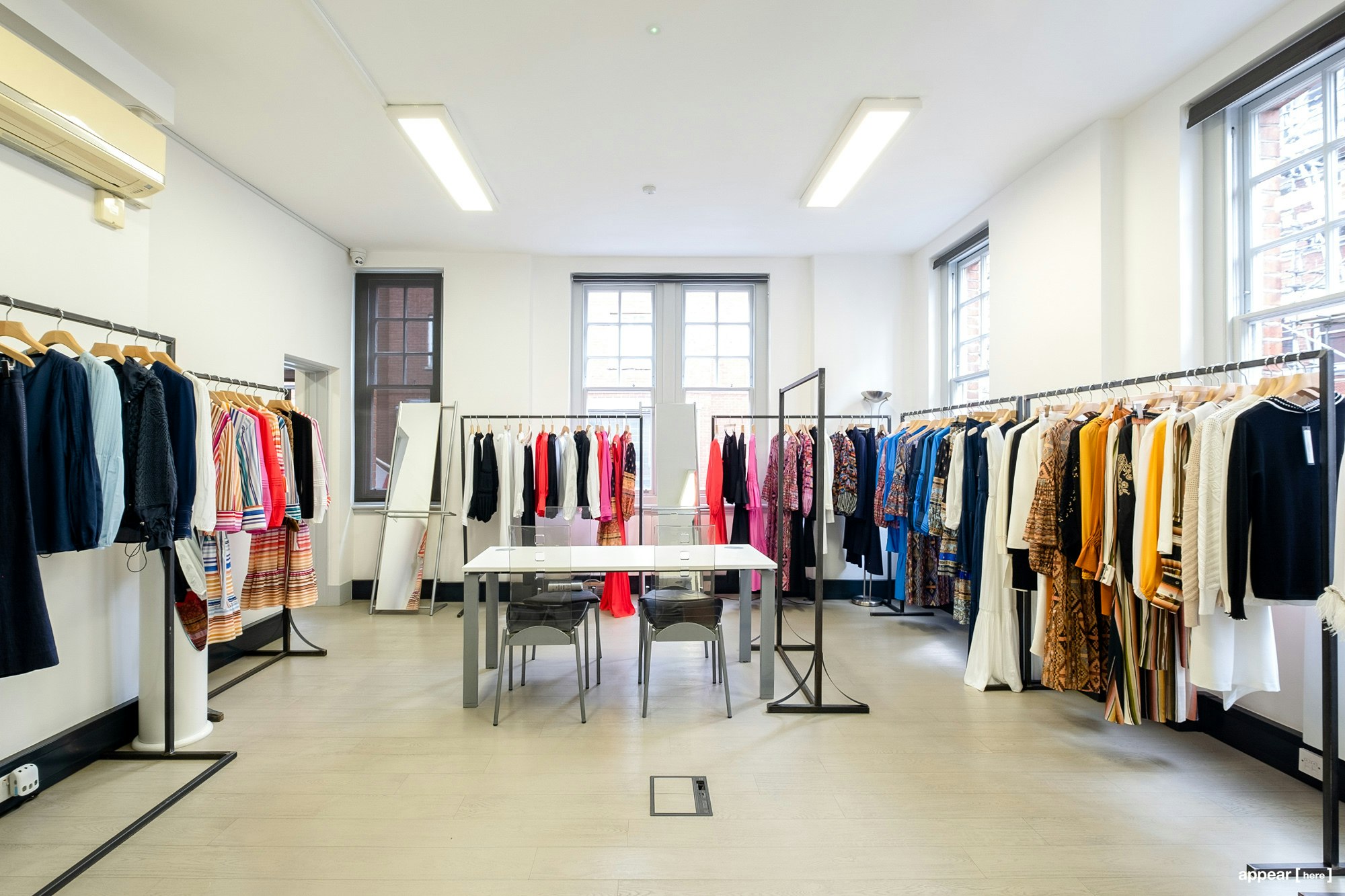 Rathbone Street Corner Showroom, Fitzrovia