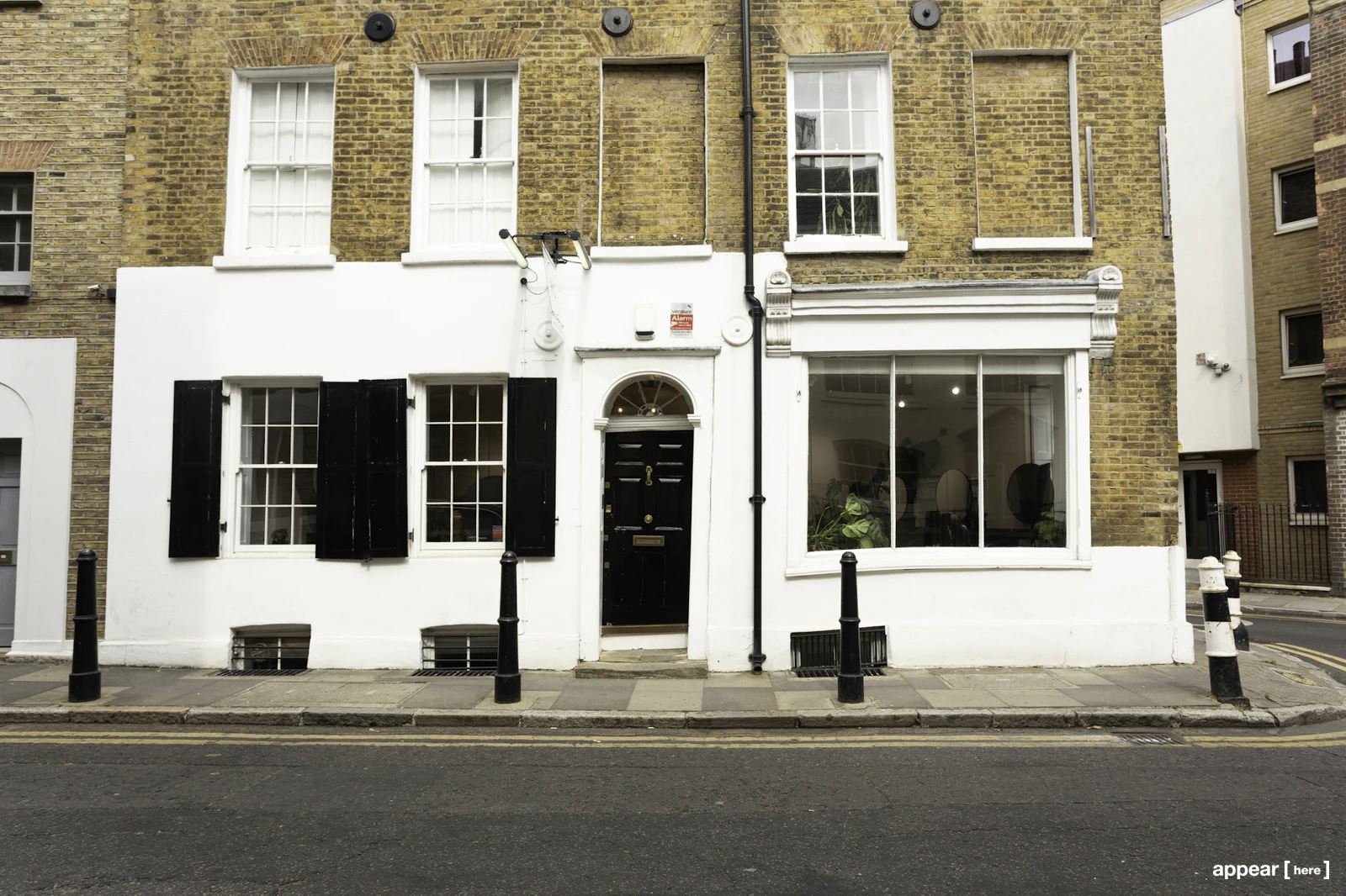 Artillery Lane, Shoreditch - The Georgian Retail Space in London