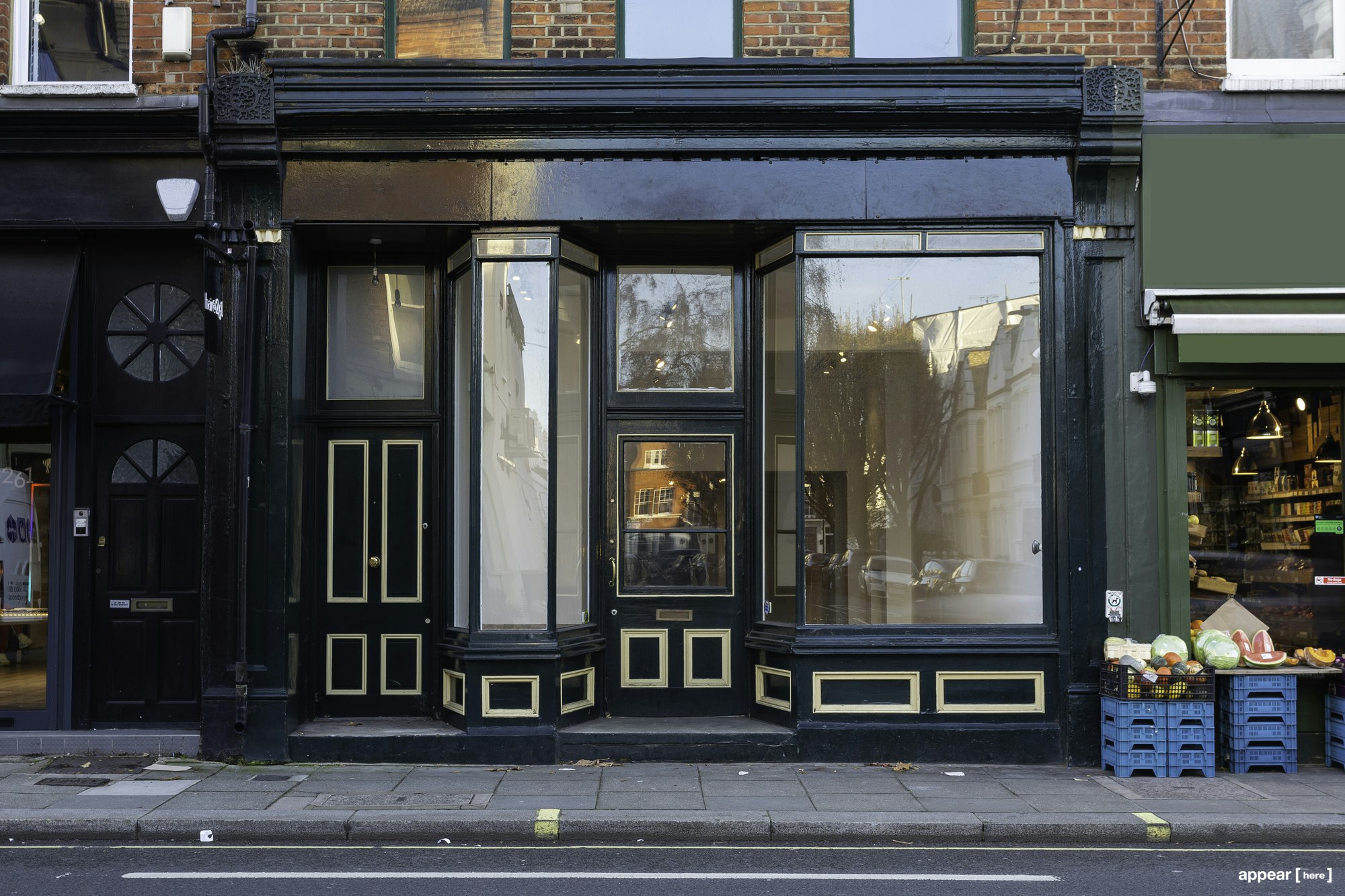 New Kings Road, Parsons Green — The Old Antique Shop