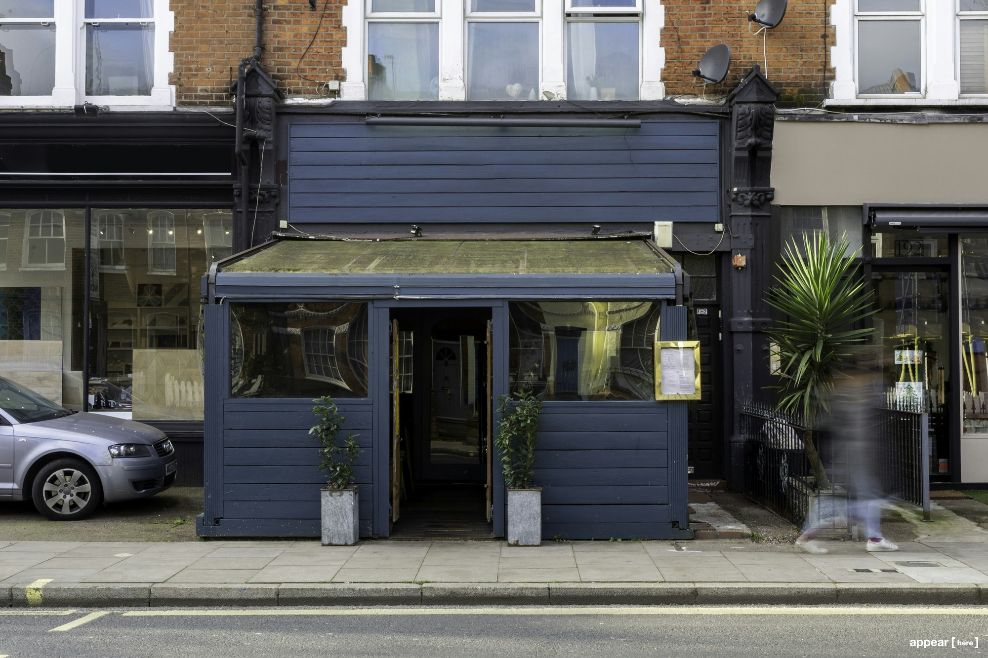 Rent Wandsworth Bridge Road, Fulham The Teal Room Appear Here