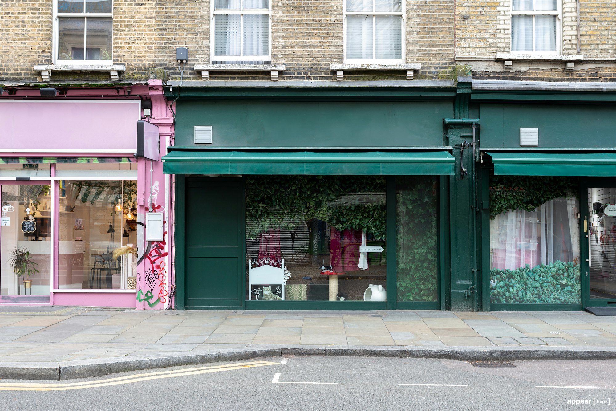 Rent Bethnal Green Road, London The Cat Cafe Appear Here