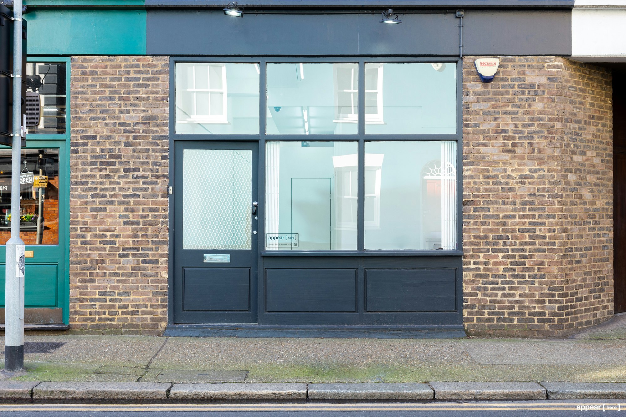 Battersea Square - Retail or Showroom Space