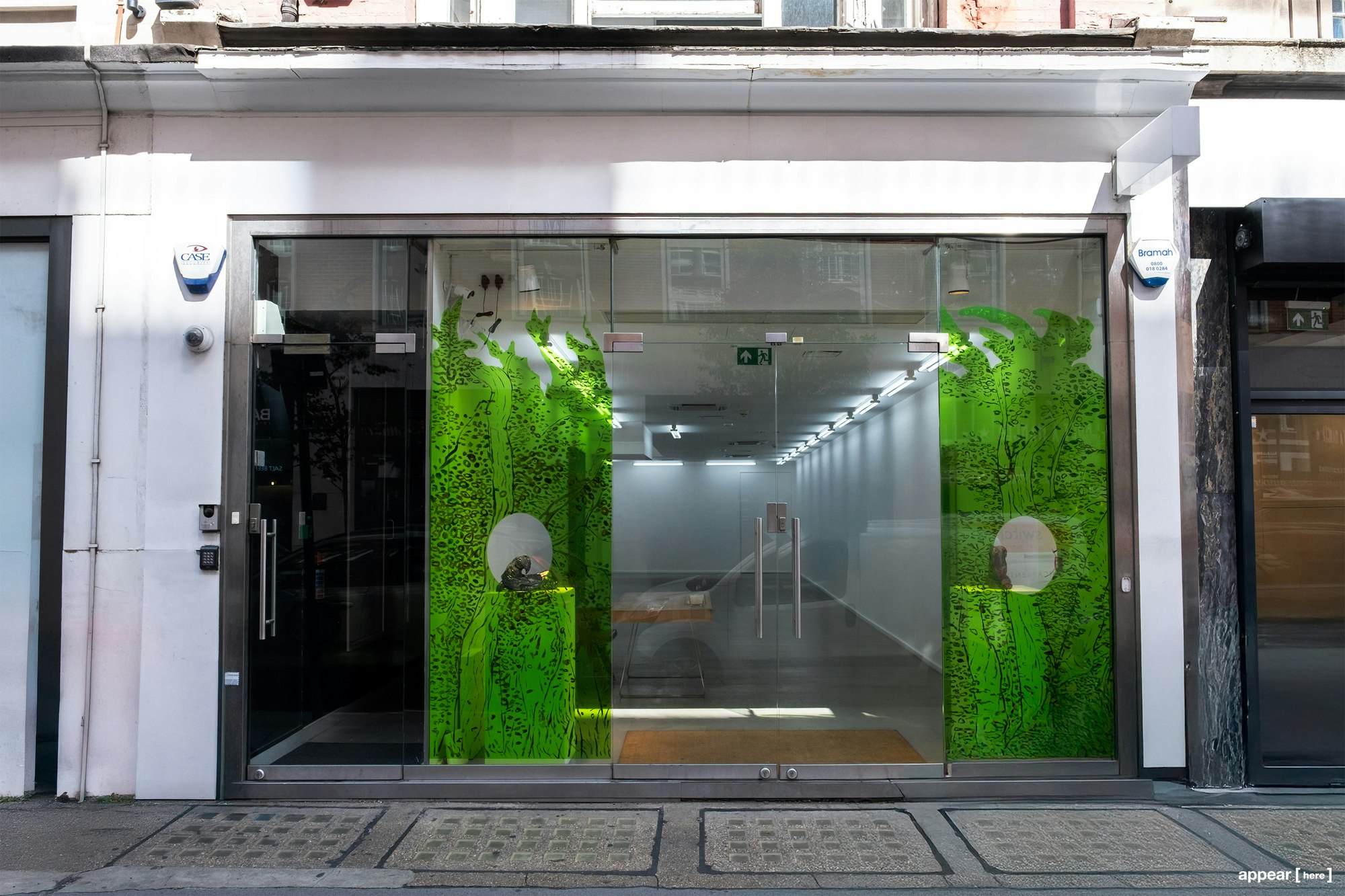 37, Eastcastle Street, London W, London